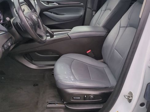 Used 2019 Buick Enclave Essence image 15