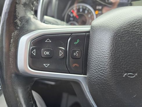 Used 2019 RAM 1500 Big Horn AWD/4WD image 14