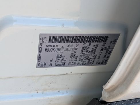 Used 2025 Nissan Rogue SV image 53