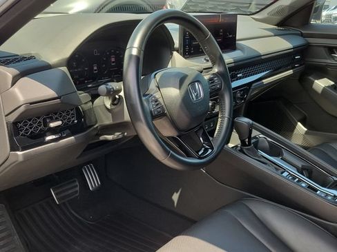 Used 2024 Honda Accord Sport image 8