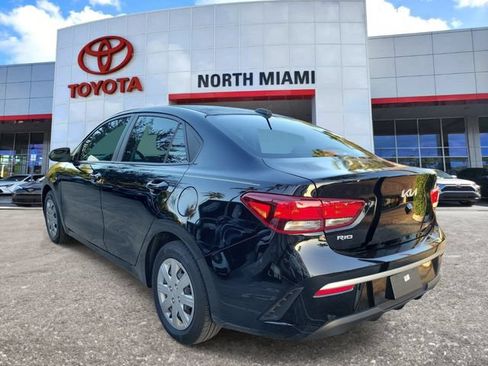 Used 2023 Kia Rio LX FWD image 3