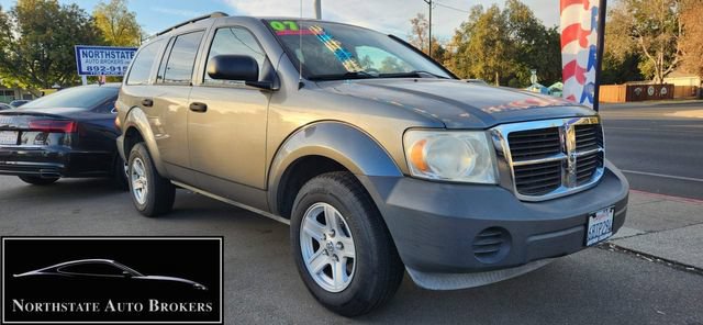 Used 2007 Dodge Durango SXT w/ Trailer Tow Group RWD image 1