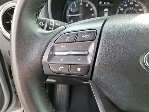 Used 2022 Hyundai Kona SEL w/ Convenience Package image 21