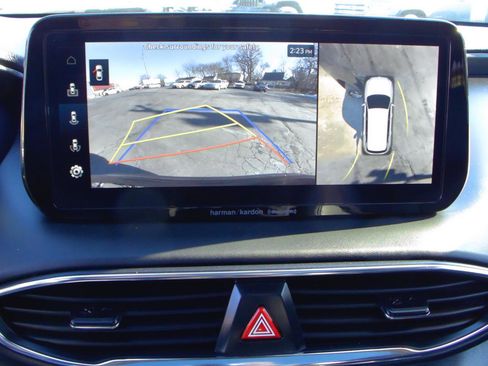 Used 2023 Hyundai Santa Fe SEL w/ Premium Package image 19