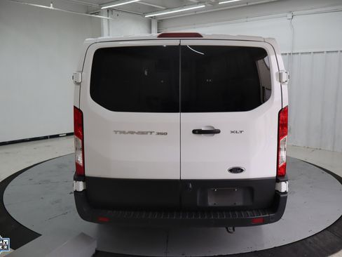 Used 2023 Ford Transit 350 XLT image 4