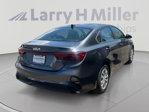 Used 2024 Kia Forte LX FWD image 6