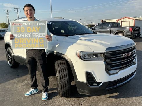 Used 2022 GMC Acadia AT4 w/ Preferred Package image 1