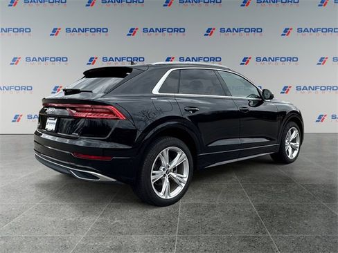 Used 2021 Audi Q8 Premium Plus w/ Premium Plus Package image 5