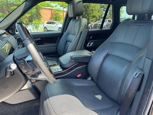 Used 2019 Land Rover Range Rover Supercharged image 14