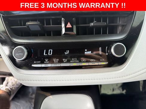 Used 2023 Toyota Corolla SE w/ Carpet Mat Package (TMS) FWD image 19