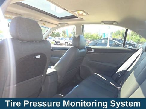 Used 2009 Hyundai Sonata Limited FWD image 11