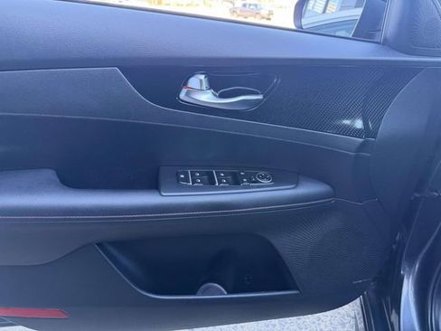 Used 2022 Kia Forte GT w/ GT2 Package image 17