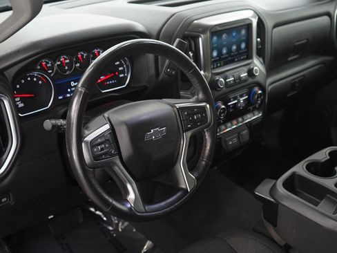 Used 2022 Chevrolet Silverado 1500 RST AWD/4WD image 19