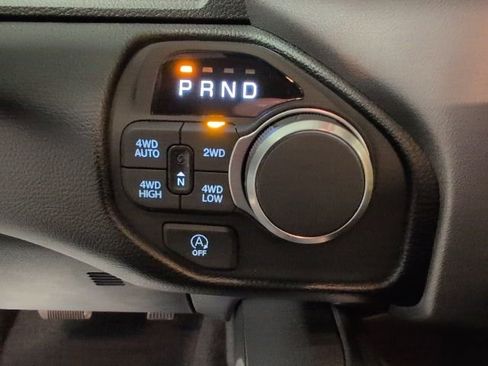 New 2026 RAM 1500 Big Horn w/ Night Edition image 27