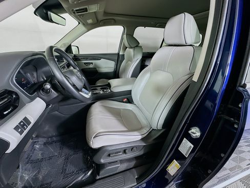 Used 2023 Honda Pilot Elite image 12