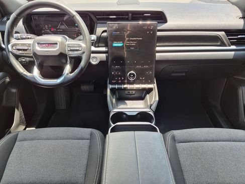 Used 2025 GMC Terrain Elevation AWD/4WD image 27