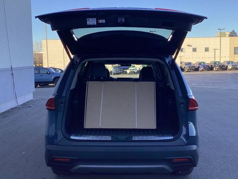 New 2026 Toyota Grand Highlander Platinum image 7