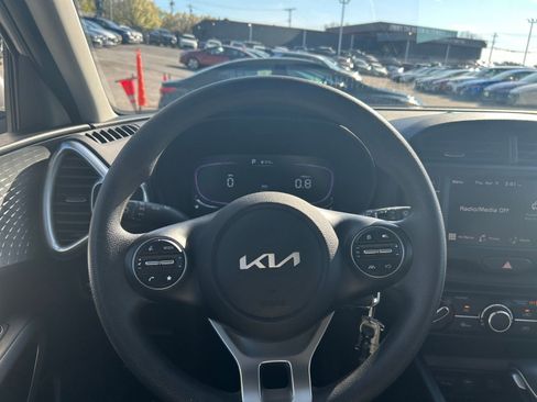 Used 2025 Kia Soul LX w/ LX Technology Package image 29