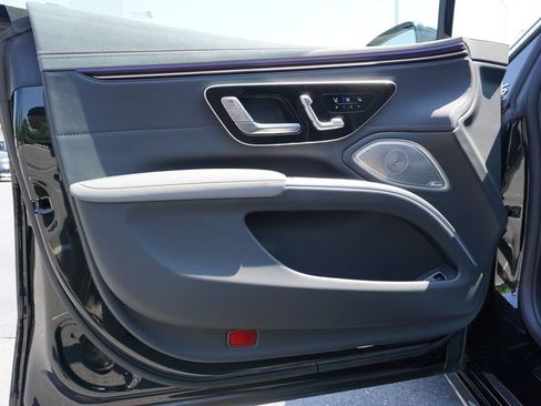 Certified 2023 Mercedes-Benz EQS 580 4MATIC Sedan image 18