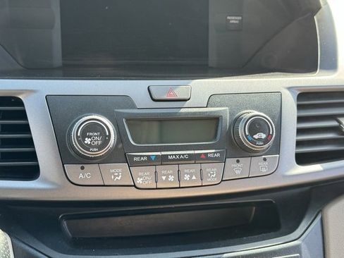 Used 2013 Honda Odyssey LX image 6