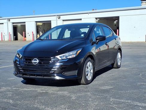 Certified 2025 Nissan Versa S w/ Trunk Package image 2