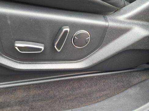 Used 2018 Ford F150 XLT w/ Equipment Group 302A Luxury image 13