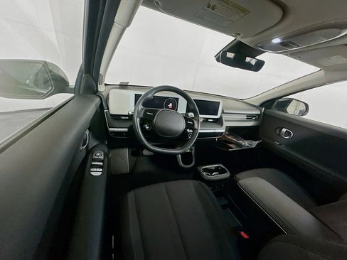 Used 2024 Hyundai Ioniq 5 SEL image 18