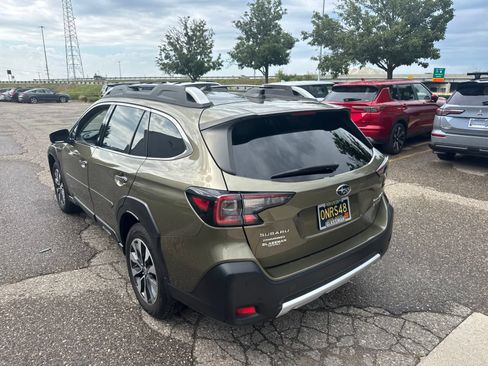 Certified 2023 Subaru Outback Touring AWD/4WD image 1