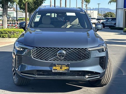 New 2026 Volvo XC90 B6 Plus w/ Protection Package Premier image 2