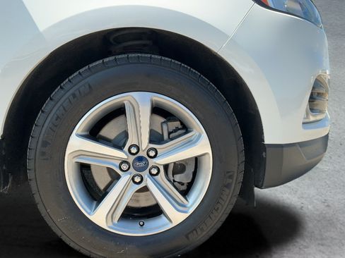 Used 2022 Ford Edge SEL w/ Convenience Package AWD/4WD image 24