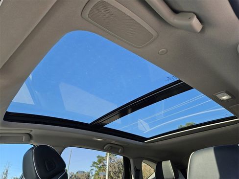 Used 2024 Acura RDX Advance Package image 17