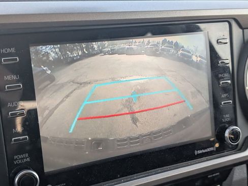 Used 2021 Toyota Tacoma 4x4 Double Cab image 18