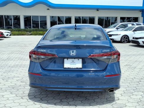 Used 2025 Honda Civic Sport image 13