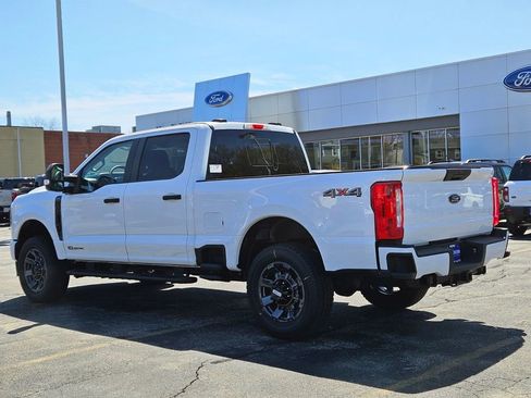 New 2026 Ford F250 4x4 Crew Cab Super Duty image 3