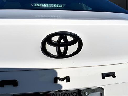 Used 2025 Toyota Camry LE image 31