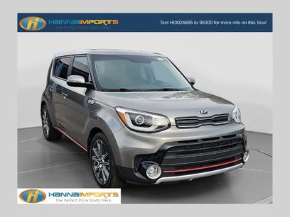 Used 2018 Kia Soul ! w/ Tech Package