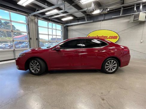 Used 2019 Acura TLX FWD image 2