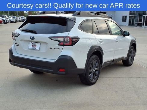 Certified 2025 Subaru Outback Onyx Edition AWD/4WD image 4