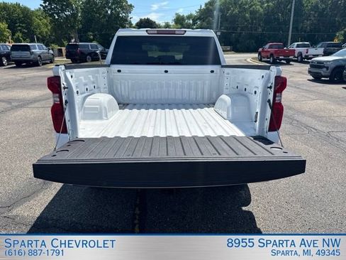 Used 2023 Chevrolet Silverado 1500 LT AWD/4WD image 30