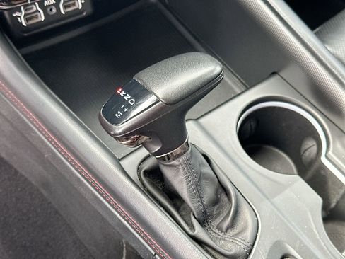 Used 2024 Dodge Durango GT image 25