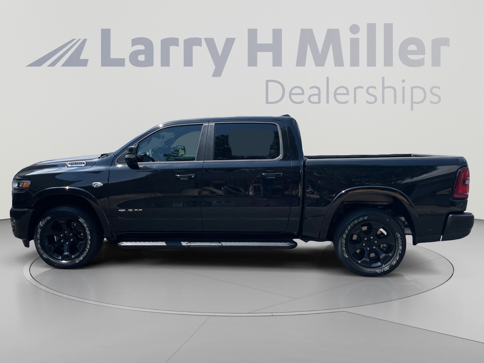 New 2026 RAM 1500 Big Horn AWD/4WD image 2