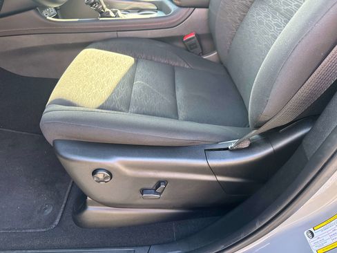 Certified 2025 Dodge Durango GT w/ Blacktop Package image 16