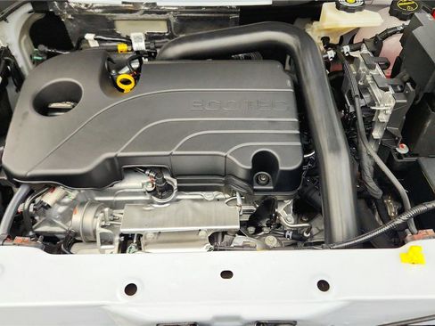 New 2026 Chevrolet Equinox ACTIV w/ Convenience Package III FWD image 20