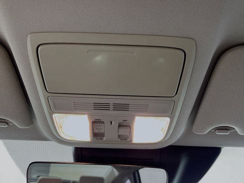 Used 2018 Honda Accord EX-L image 20