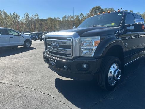 Used 2016 Ford F450 Platinum image 10