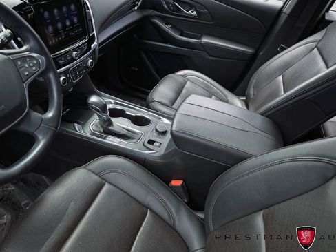 Used 2022 Chevrolet Traverse High Country w/ LPO, Floor Liner Package AWD/4WD image 41