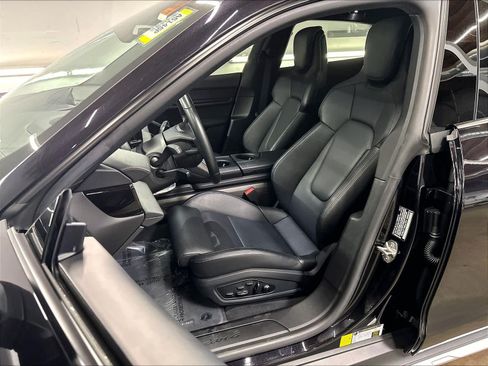 Used 2022 Porsche Taycan 4 Cross Turismo AWD/4WD image 27