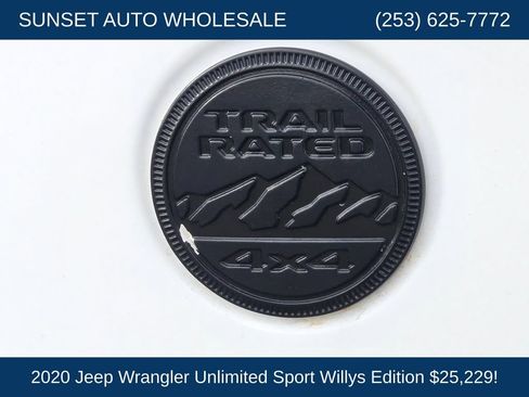 Used 2020 Jeep Wrangler Unlimited Sport AWD/4WD image 29