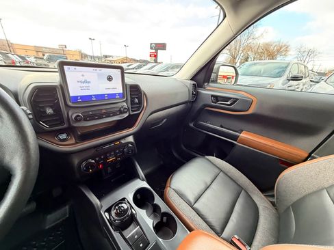 Used 2023 Ford Bronco Sport Outer Banks image 19