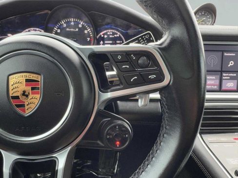Used 2018 Porsche Panamera Turbo S image 27